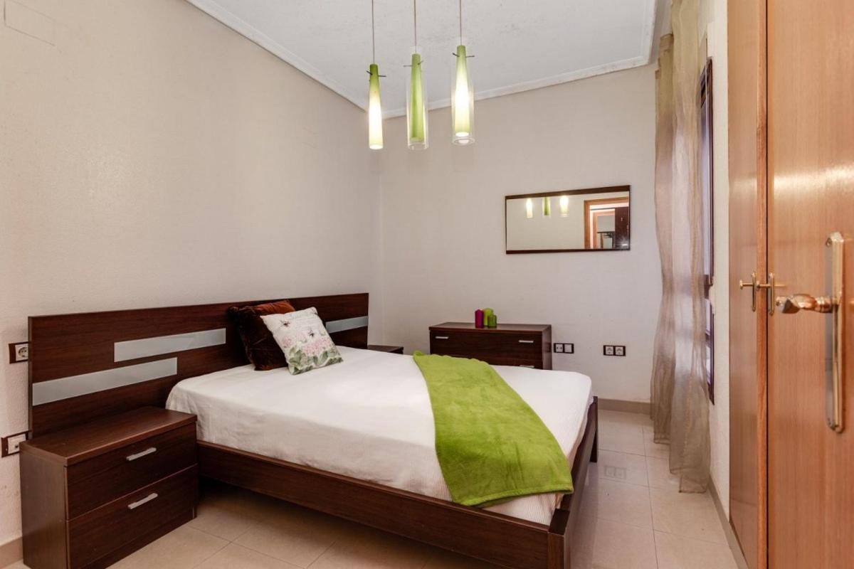 Nice Apartment With Terrace On The Los Locos Beach 托雷维耶哈 外观 照片