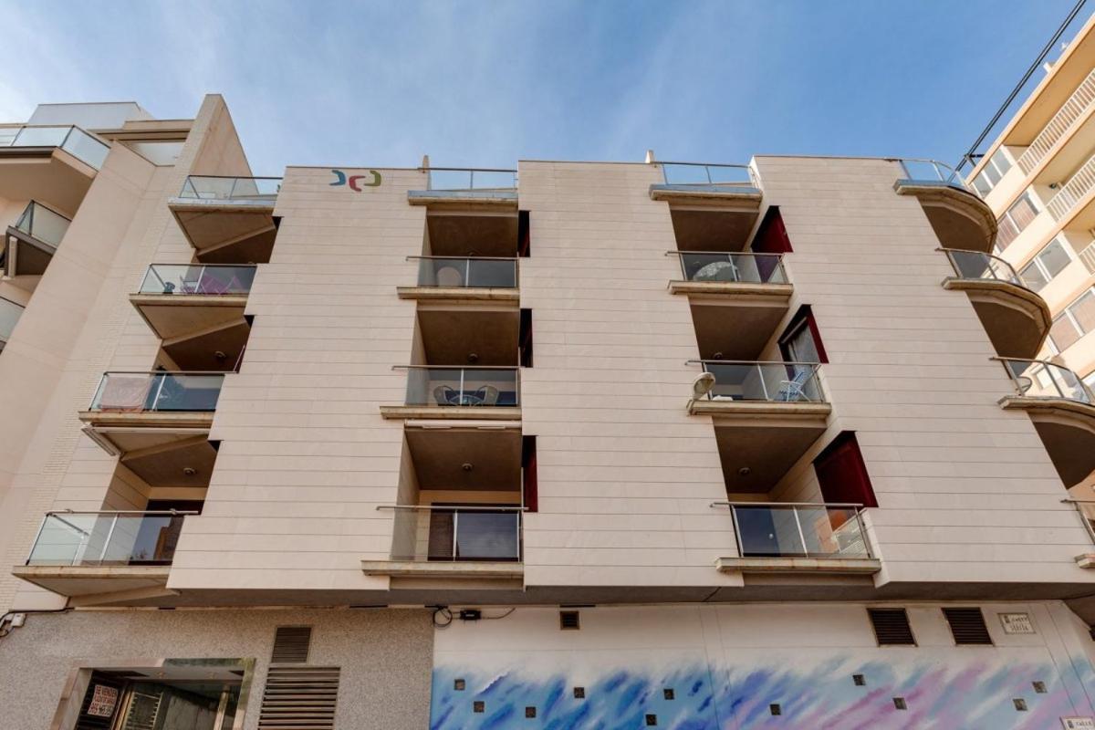Nice Apartment With Terrace On The Los Locos Beach 托雷维耶哈 外观 照片