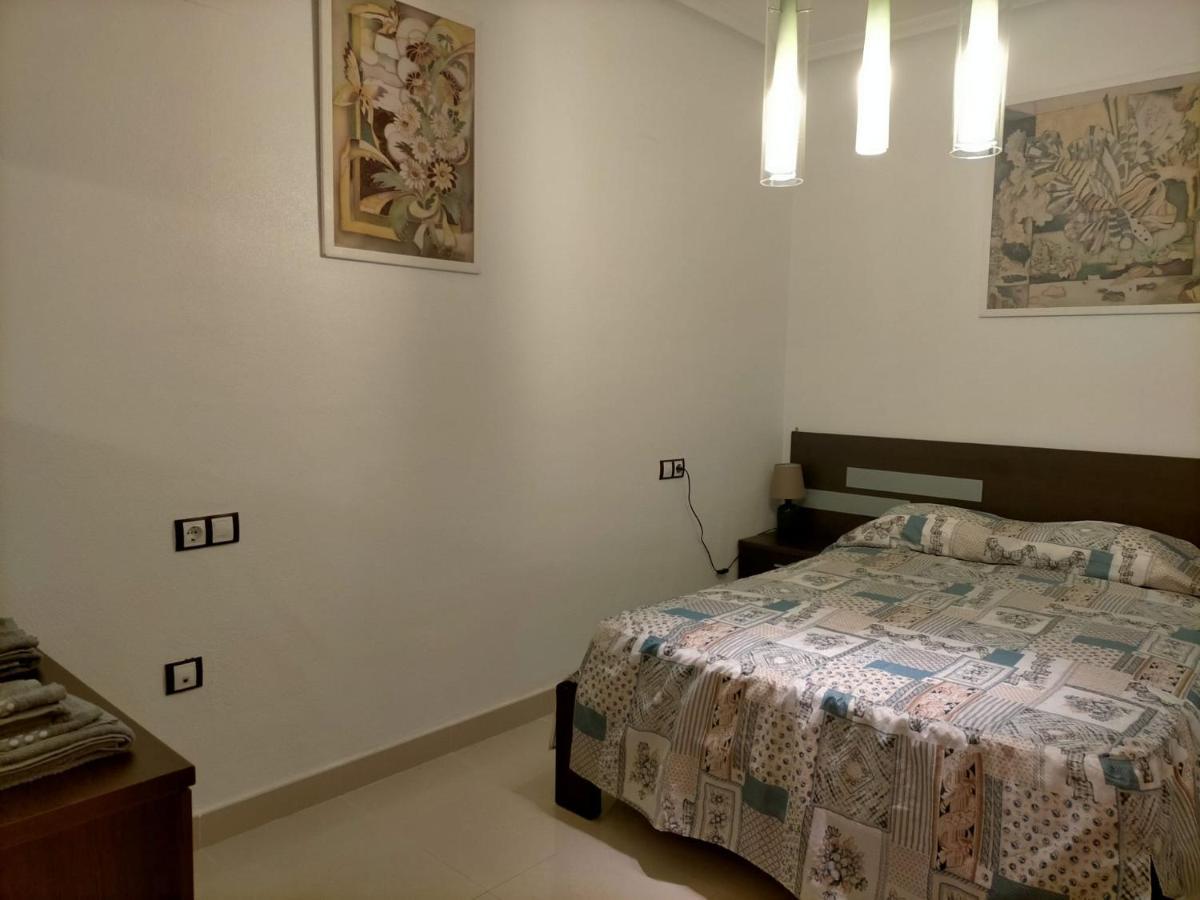 Nice Apartment With Terrace On The Los Locos Beach 托雷维耶哈 外观 照片